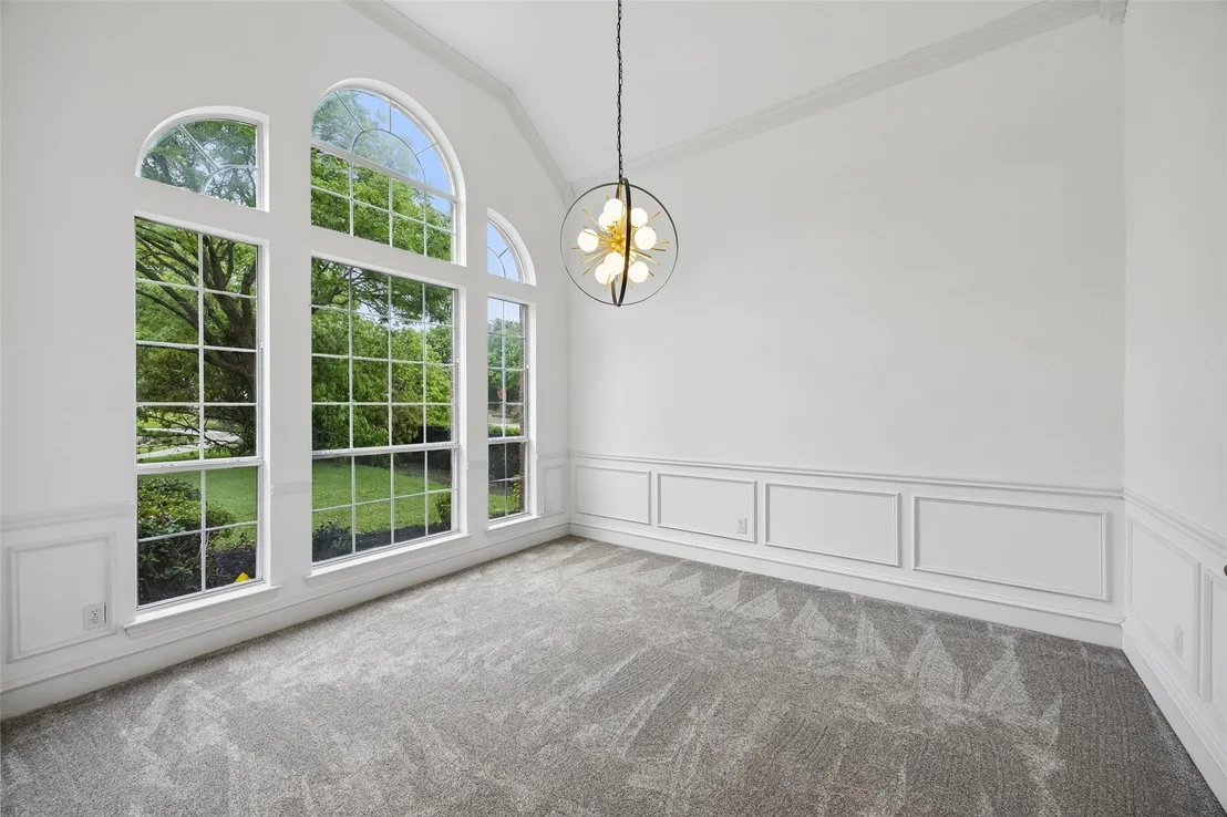 Photo of 2701 Oates Drive