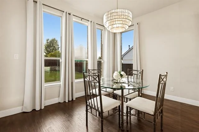 Photo of 710 Almeda Lane