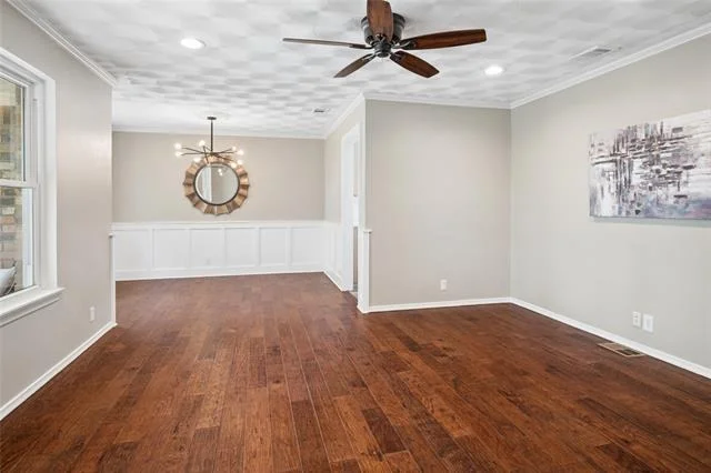 Photo of 628 Parkview Lane