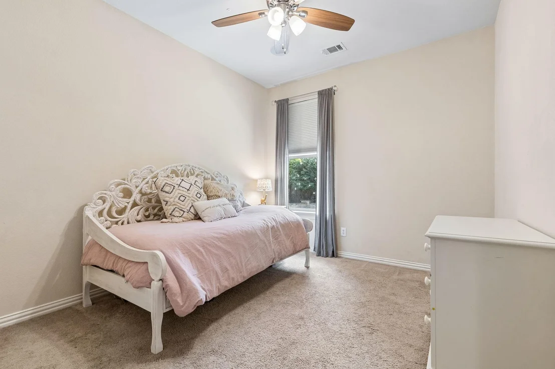 Photo of 400 Komron Court