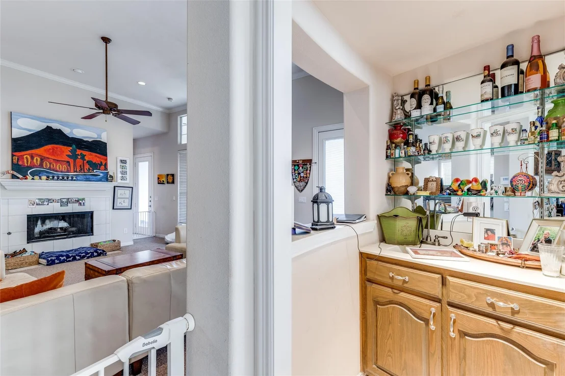 Photo of 5929 Pebblestone Lane