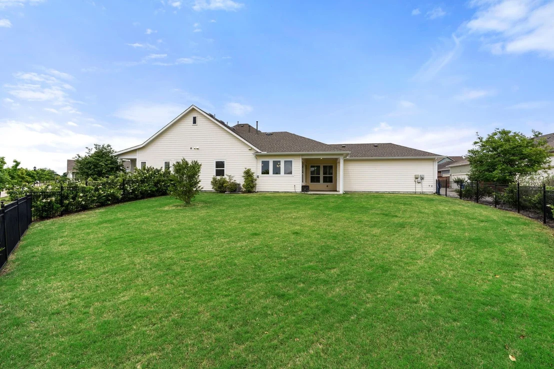 Photo of 8900 Homestead Boulevard