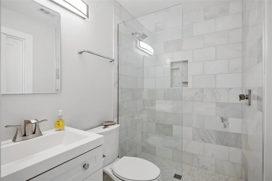 Photo of 408 Silverton Drive