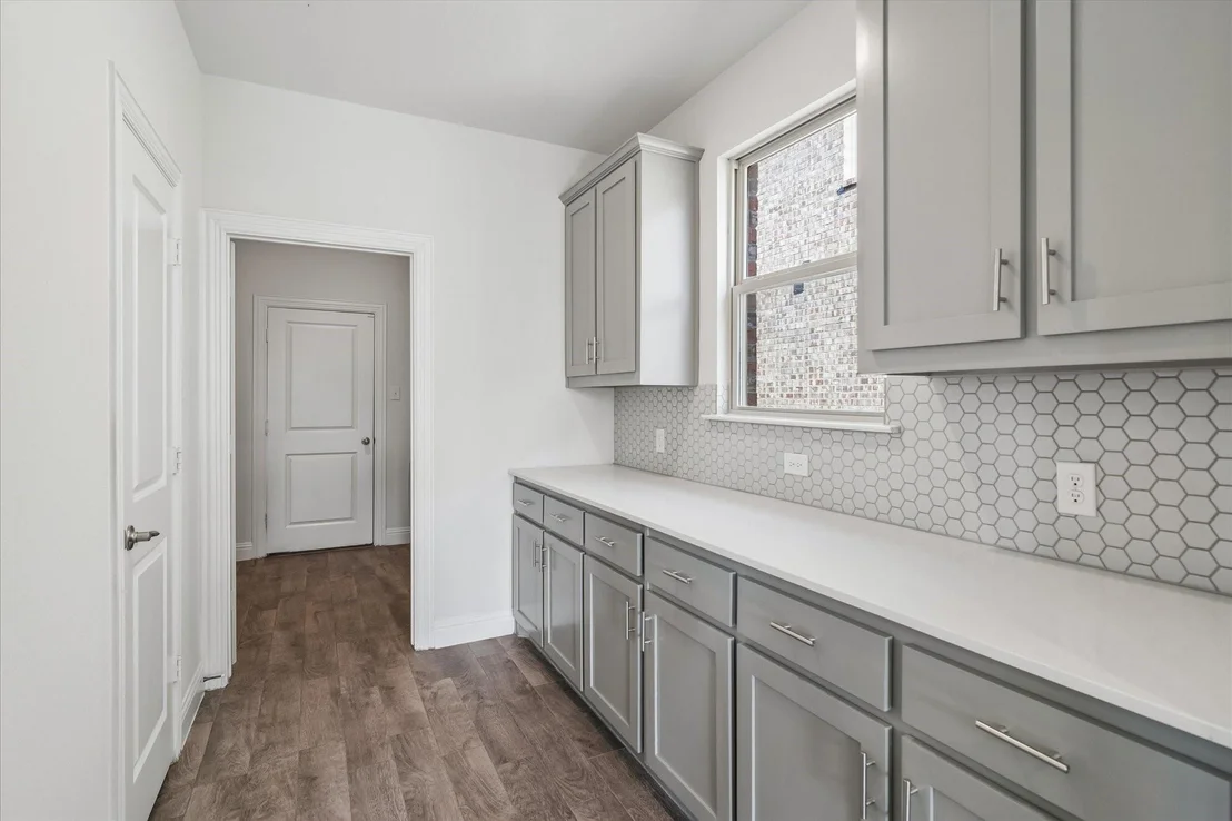 Photo of 6012 Dandelion Drive