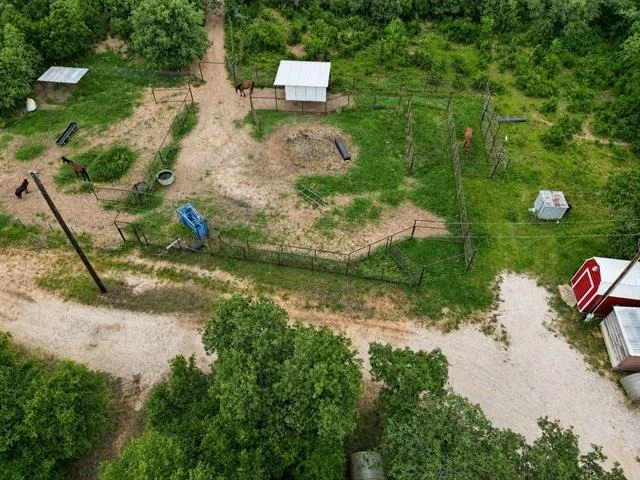 Photo of 636 PRIVATE ROAD 4691