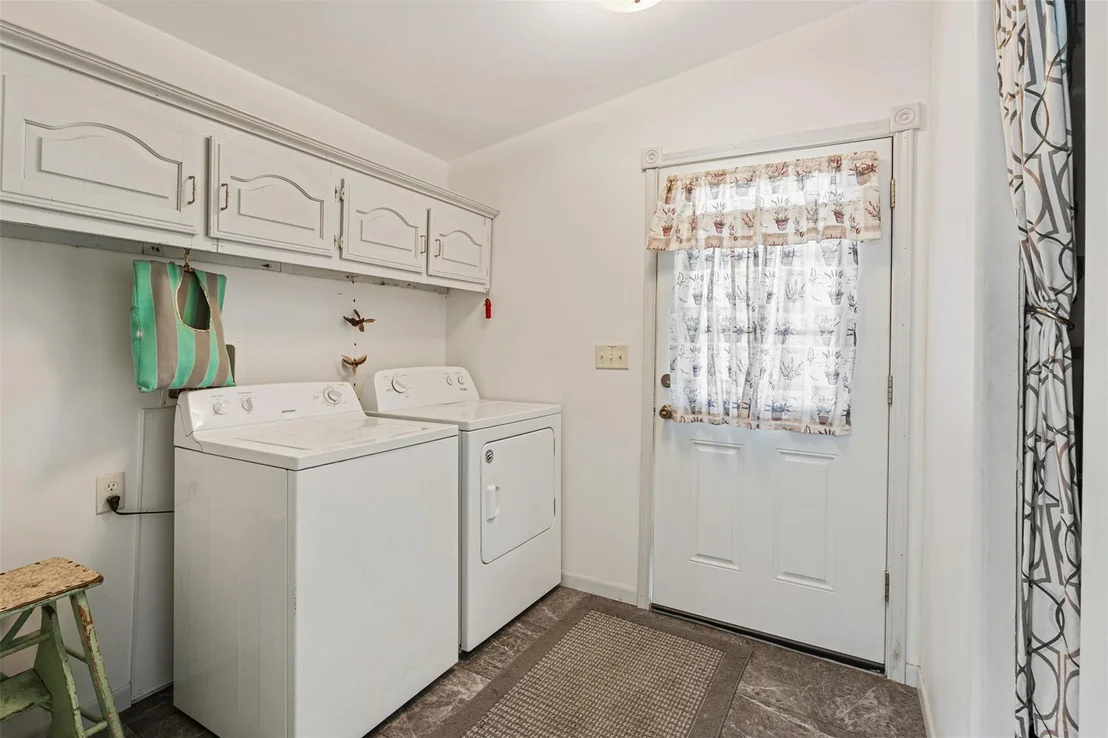 Photo of 175 Kings Row
