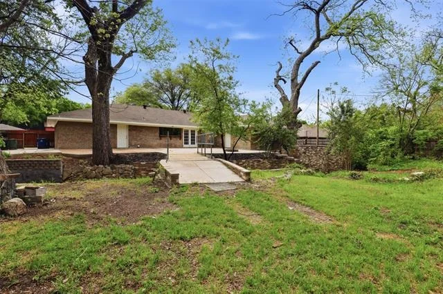 Photo of 300 Hidden Valley Drive