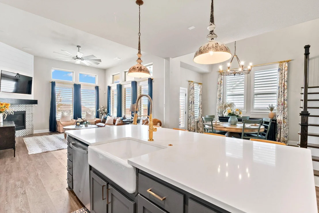 Photo of 2325 Offerande Drive