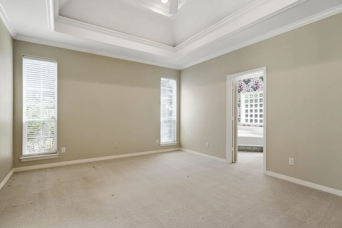 Photo of 3403 Pinecreek Drive