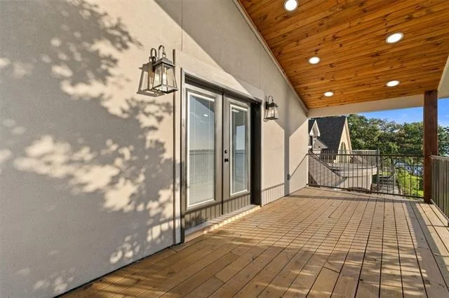 Photo of 12210 Lake Forest Drive