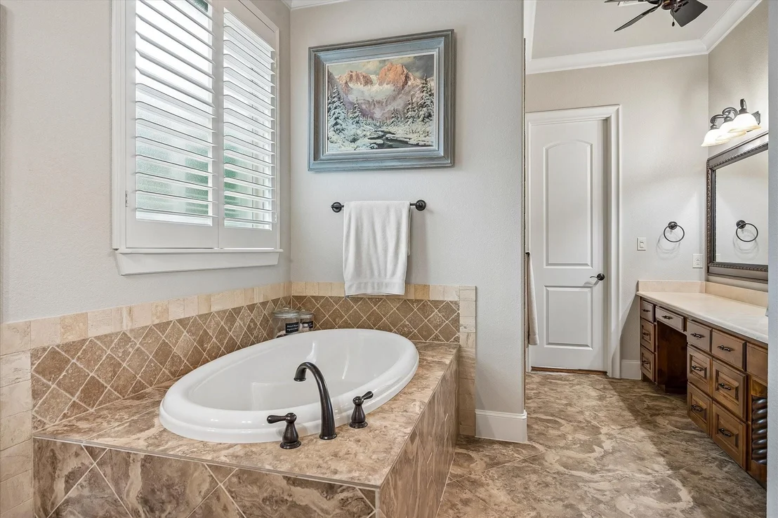 Photo of 512 Clear Vista Drive