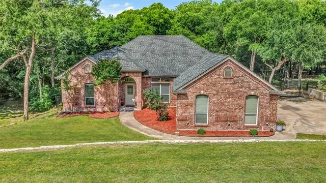 Photo of 203 Mockingbird Lane