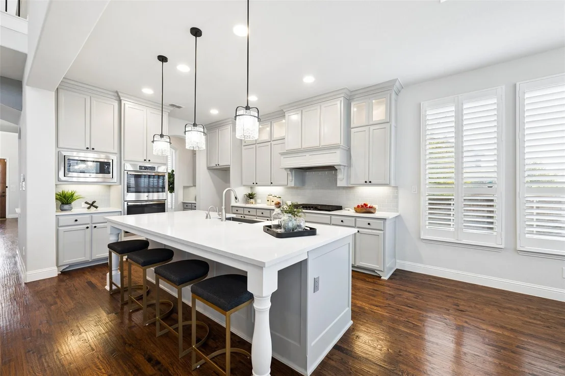 Photo of 2631 Seabiscuit Road