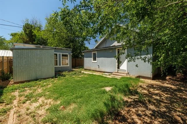 Photo of 925 Palm Street