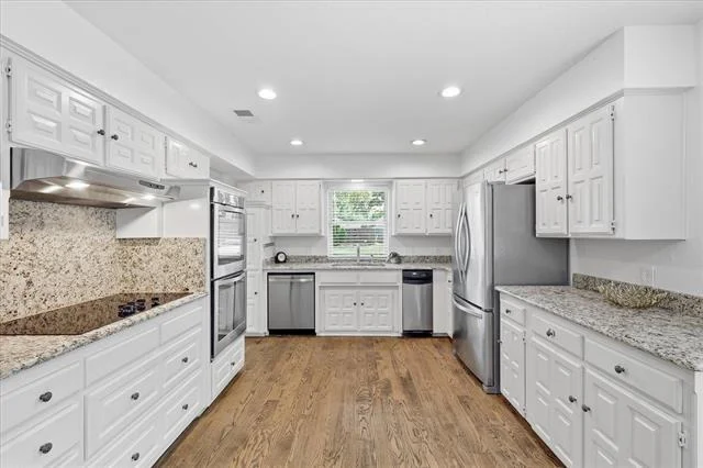 Photo of 1100 Yorkshire Drive