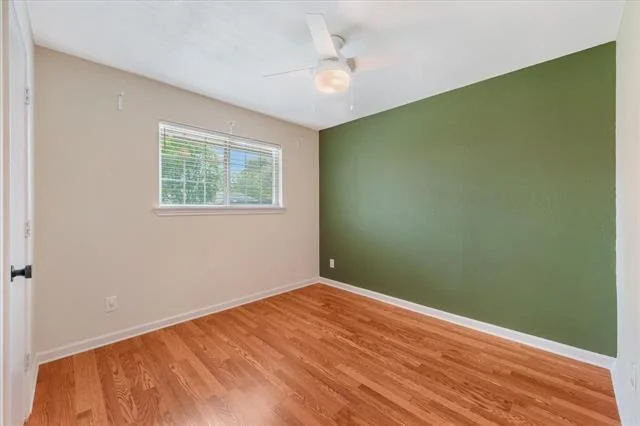 Photo of 328 Pinyon Lane