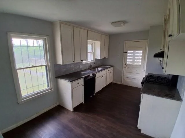 Photo of 4405 S Cornelia Circle