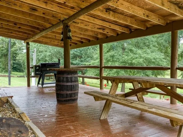 Photo of 4240 County Road 2107