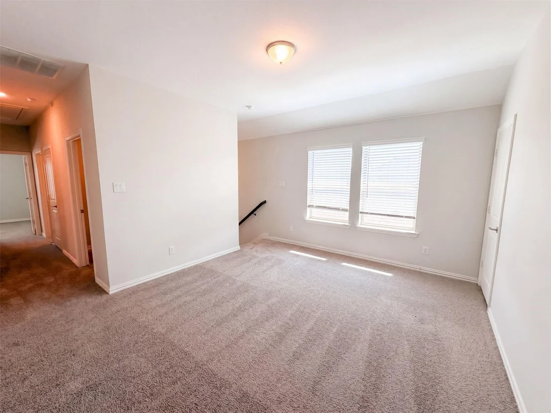 Photo of 1448 Martingale Lane