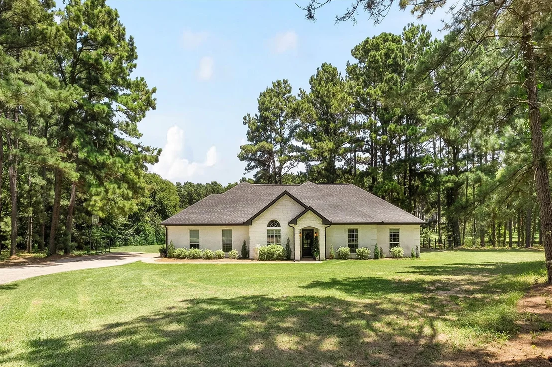 Photo of 1109 Robbins Road