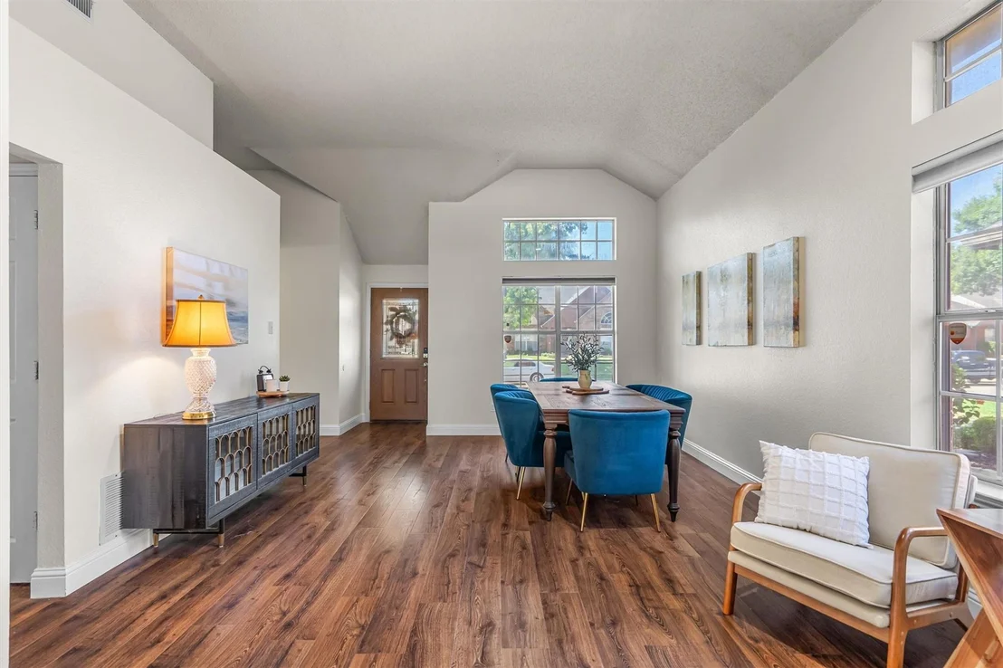 Photo of 10012 Concord Drive