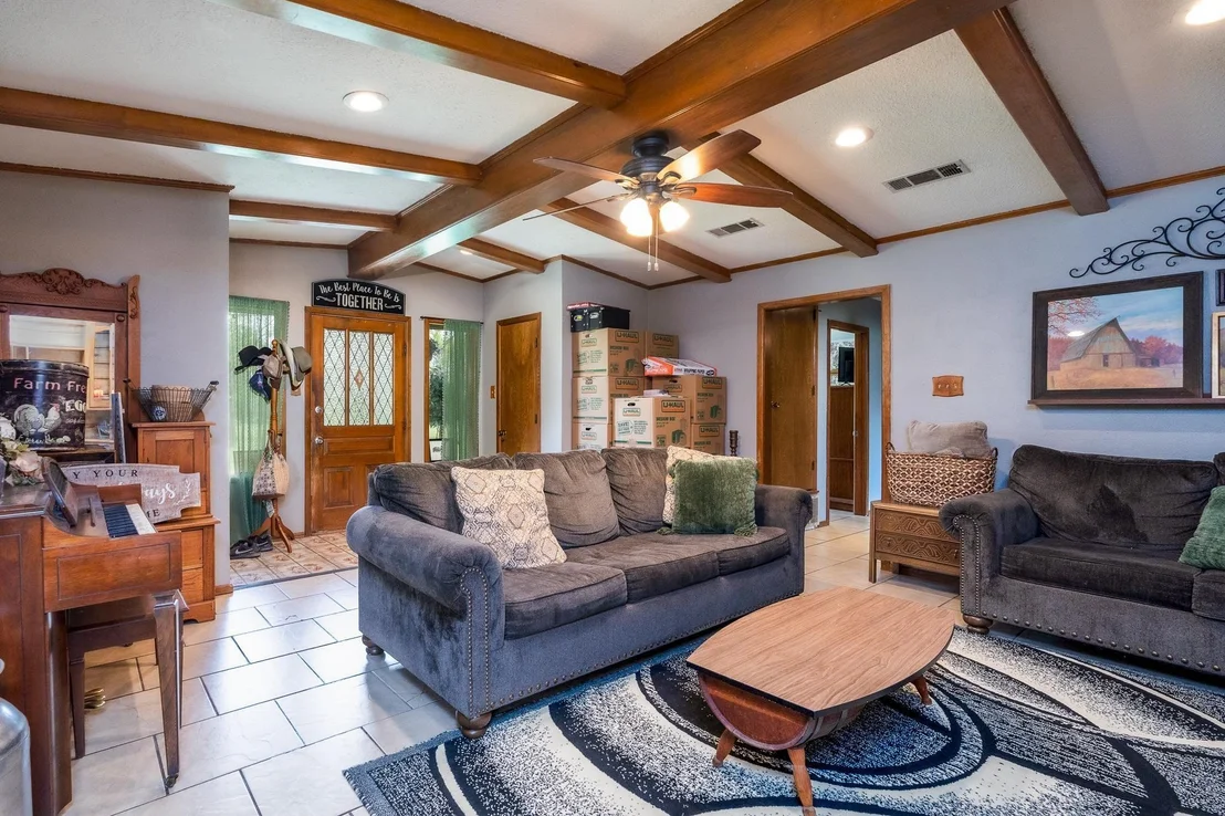 Photo of 7144 County Road 487