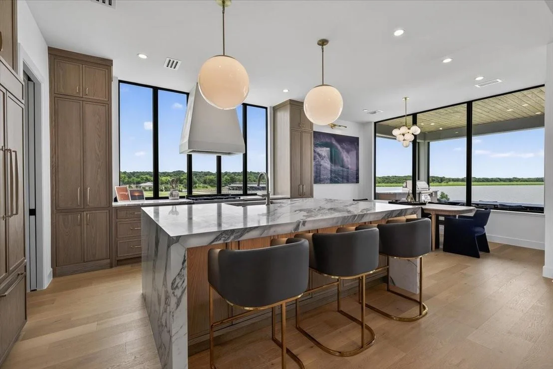 Photo of 1141 Beacon Shore Road