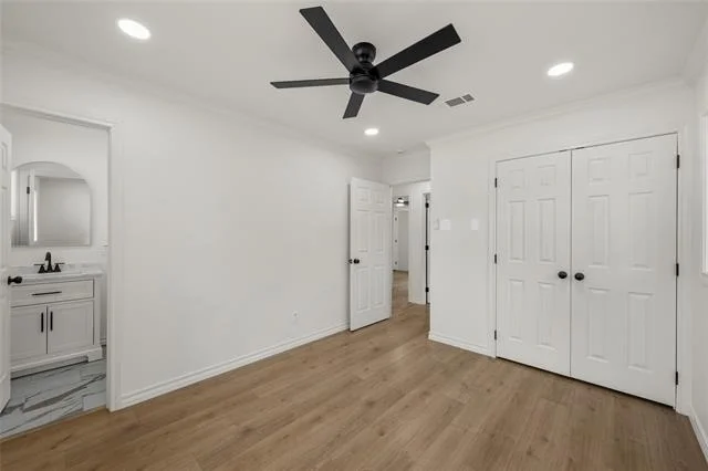 Photo of 4321 Greenbriar Drive