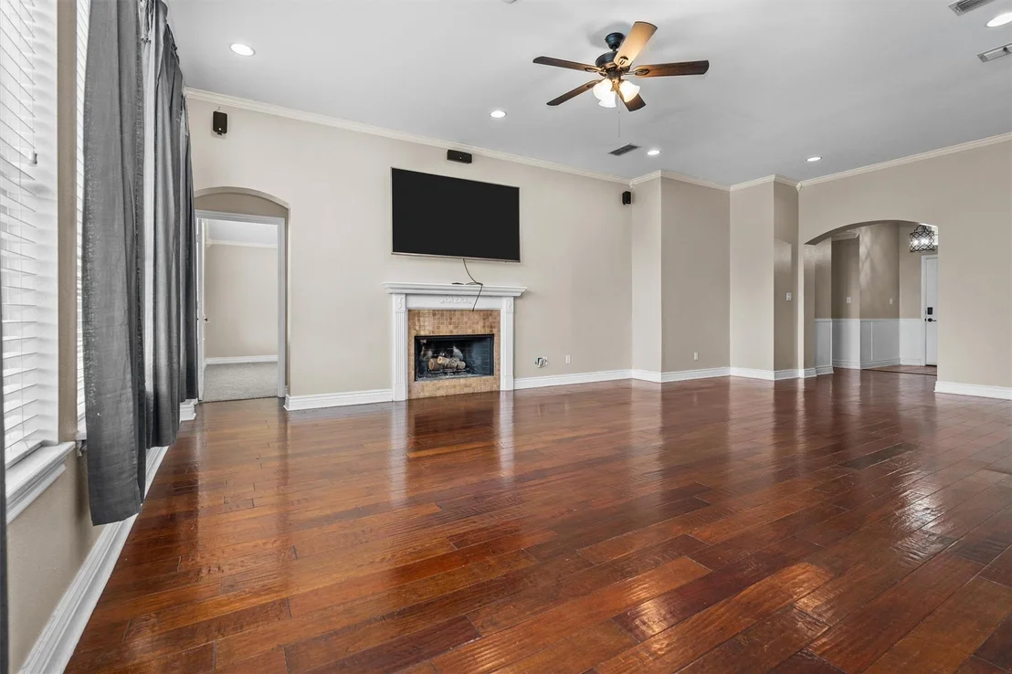 Photo of 833 Greenwood Circle