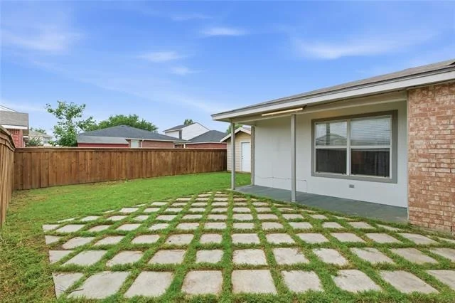 Photo of 604 Bluejay Drive