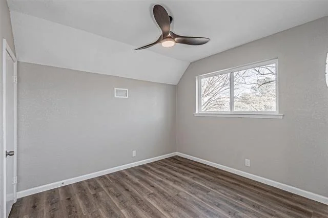 Photo of 1160 Harrison Lane
