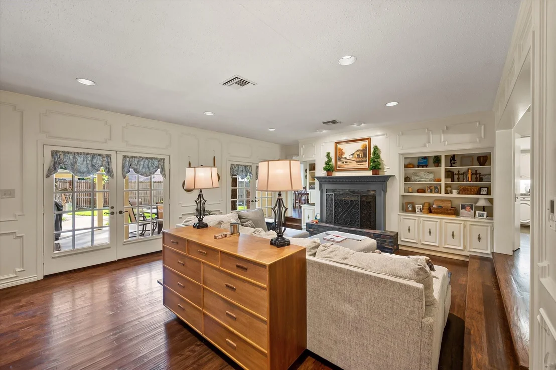 Photo of 1700 Jennifer Circle