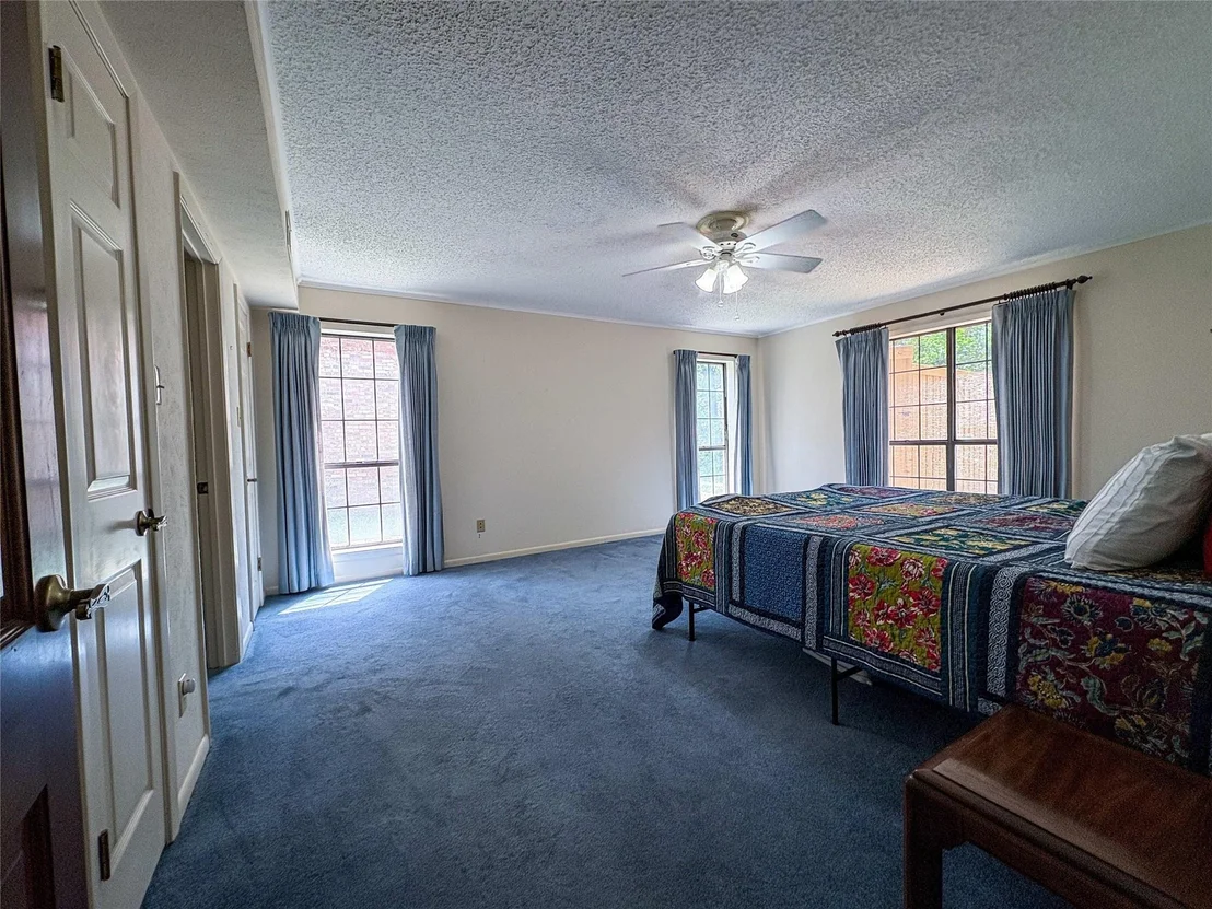 Photo of 802 Circle Drive