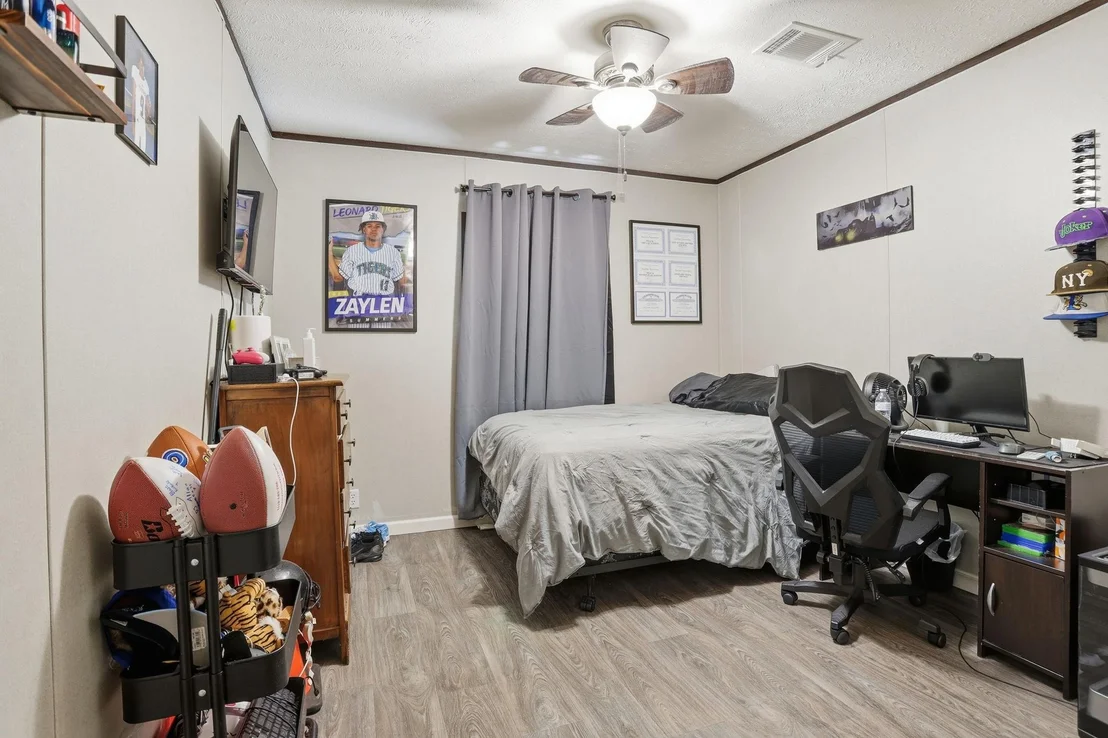 Photo of 350 County Road 4905