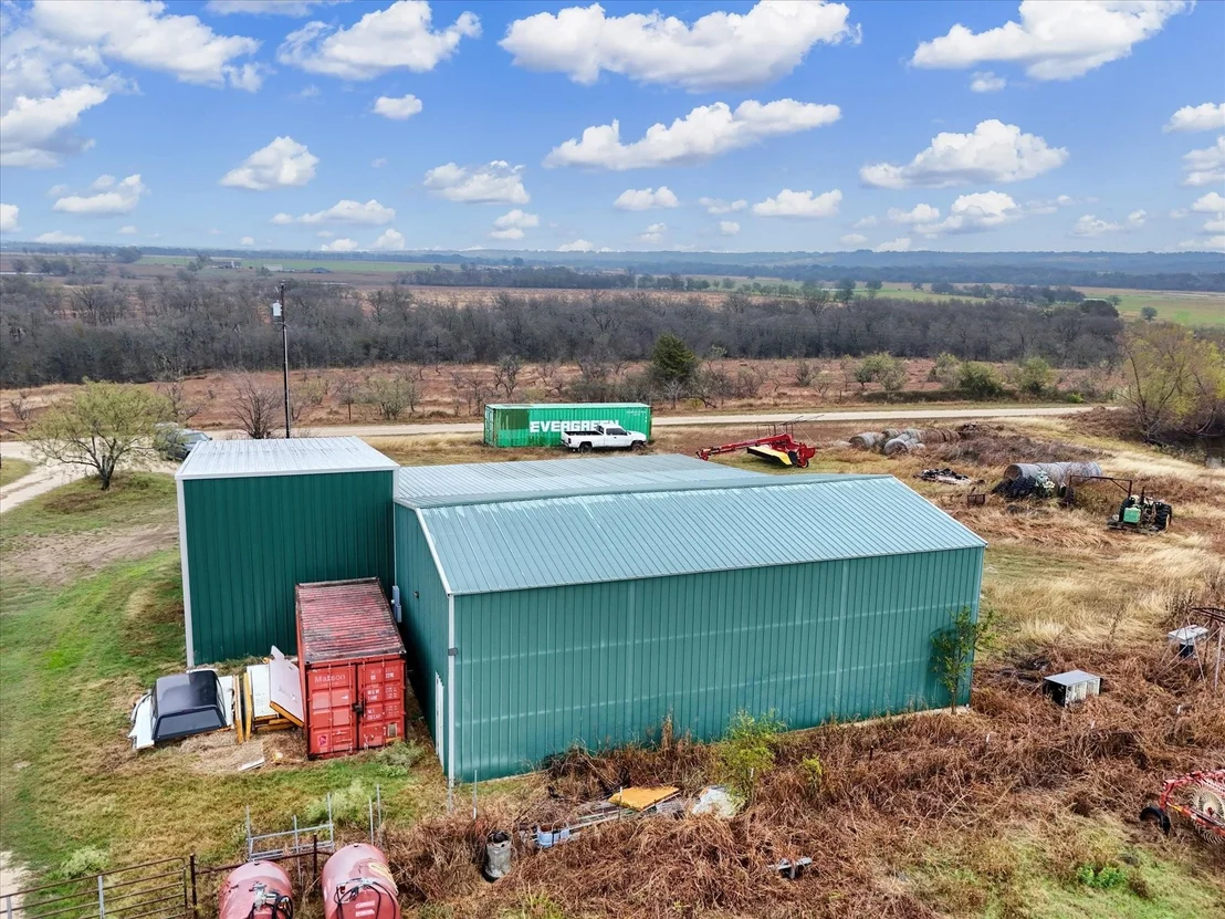Photo of 689 County Road 464