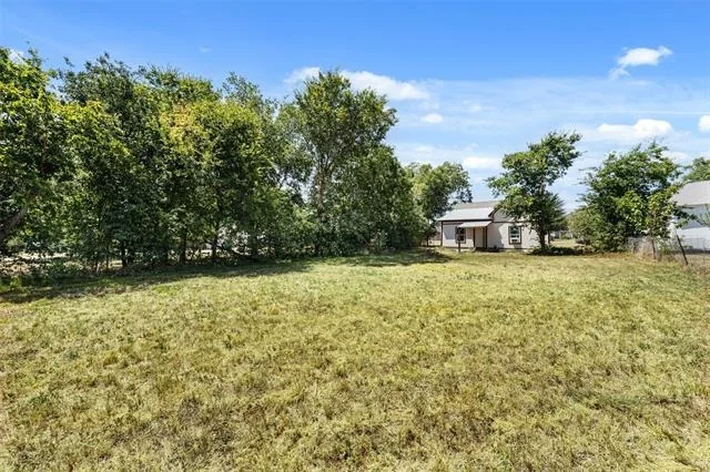 Photo of 404 Eagle Drive