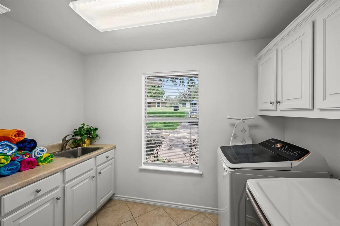 Photo of 211 Lake Front Drive