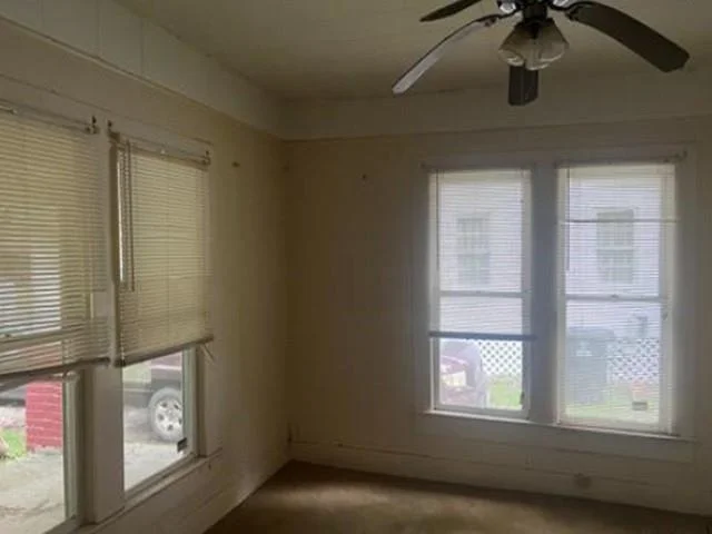 Photo of 402 E Texas Avenue