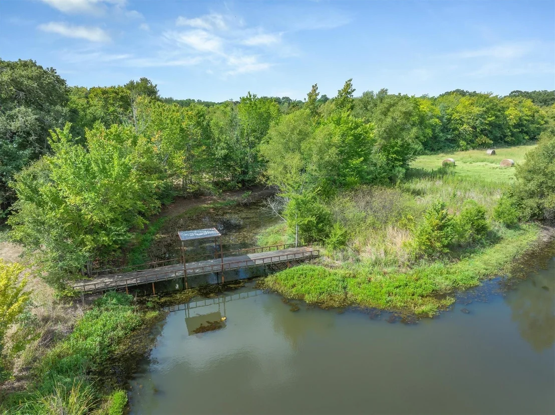 Photo of 600 VZ County Road 4930