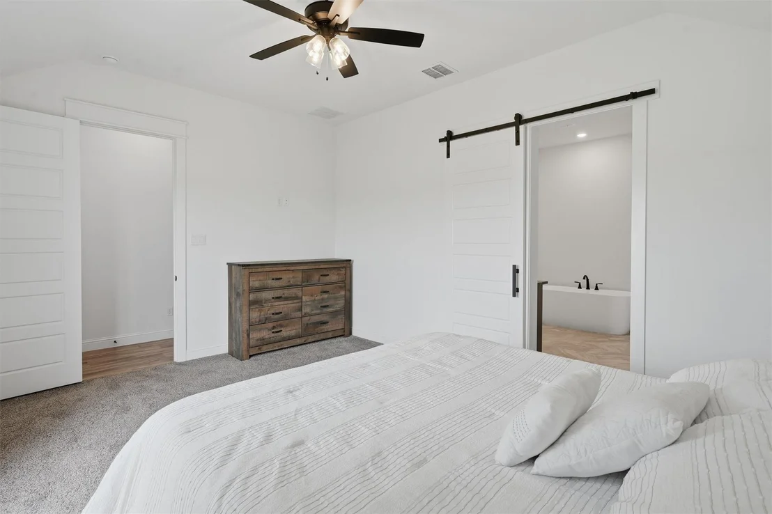 Photo of 6941 Eagle Creek Drive