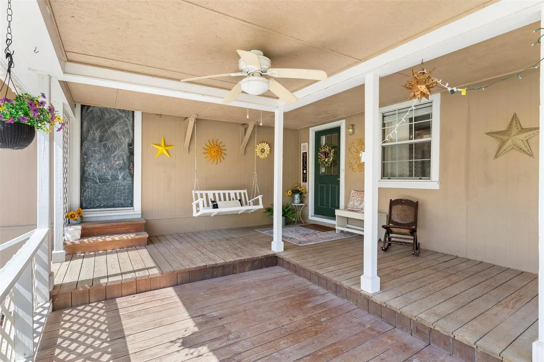 Photo of 1500 County Road 404