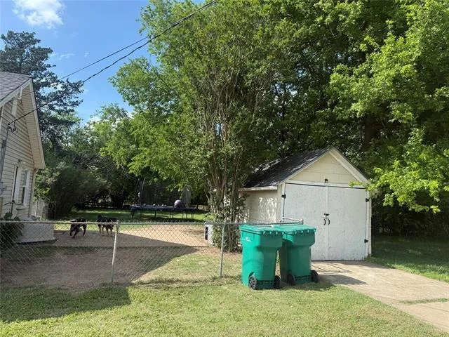 Photo of 301 Cedar Street
