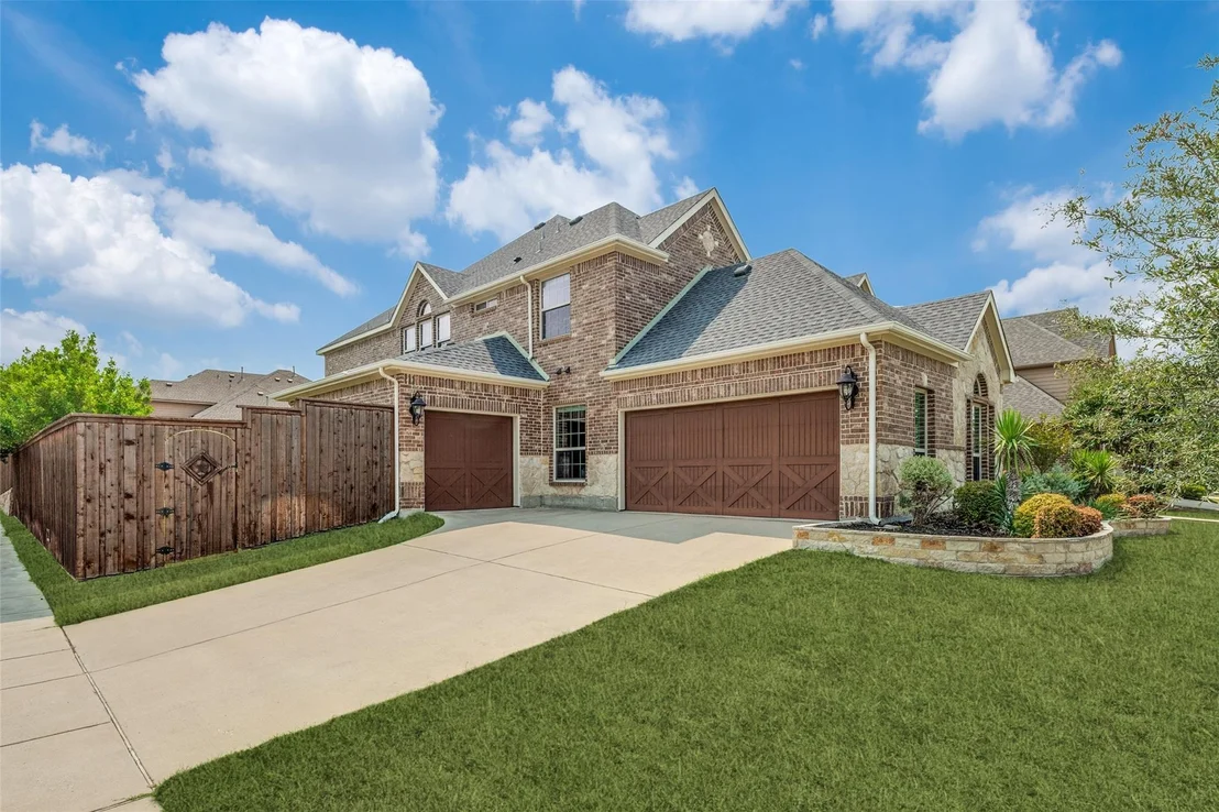 Photo of 2160 Nocona Drive
