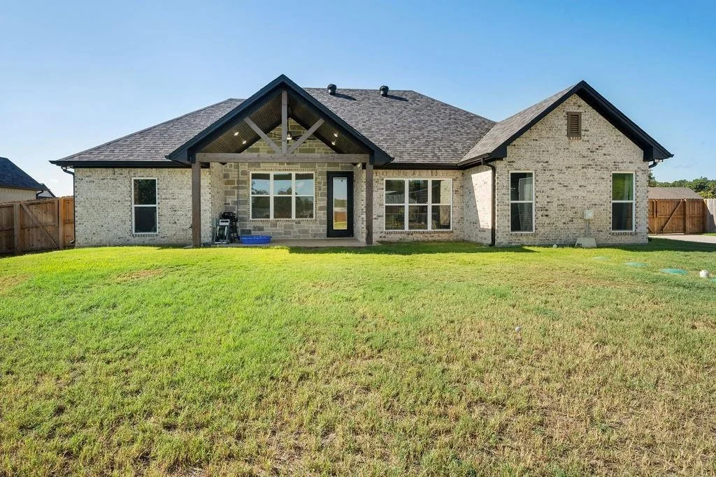 Photo of 16139 Eagle Lane