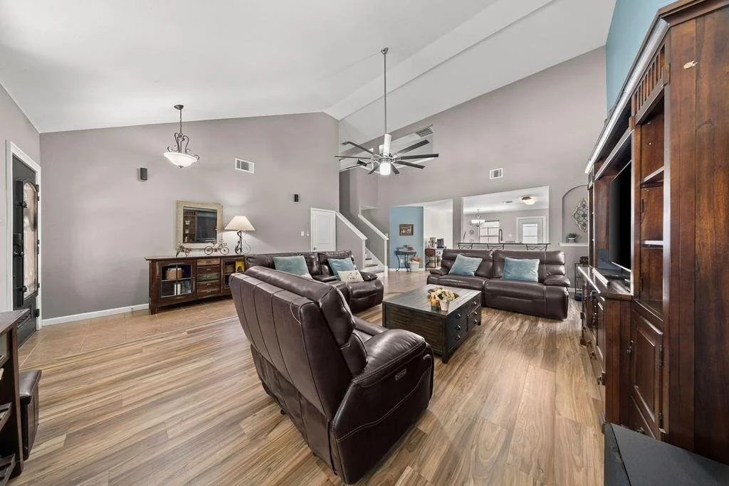 Photo of 2102 Meadow View Drive