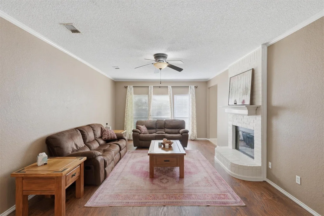 Photo of 609 Carette Drive