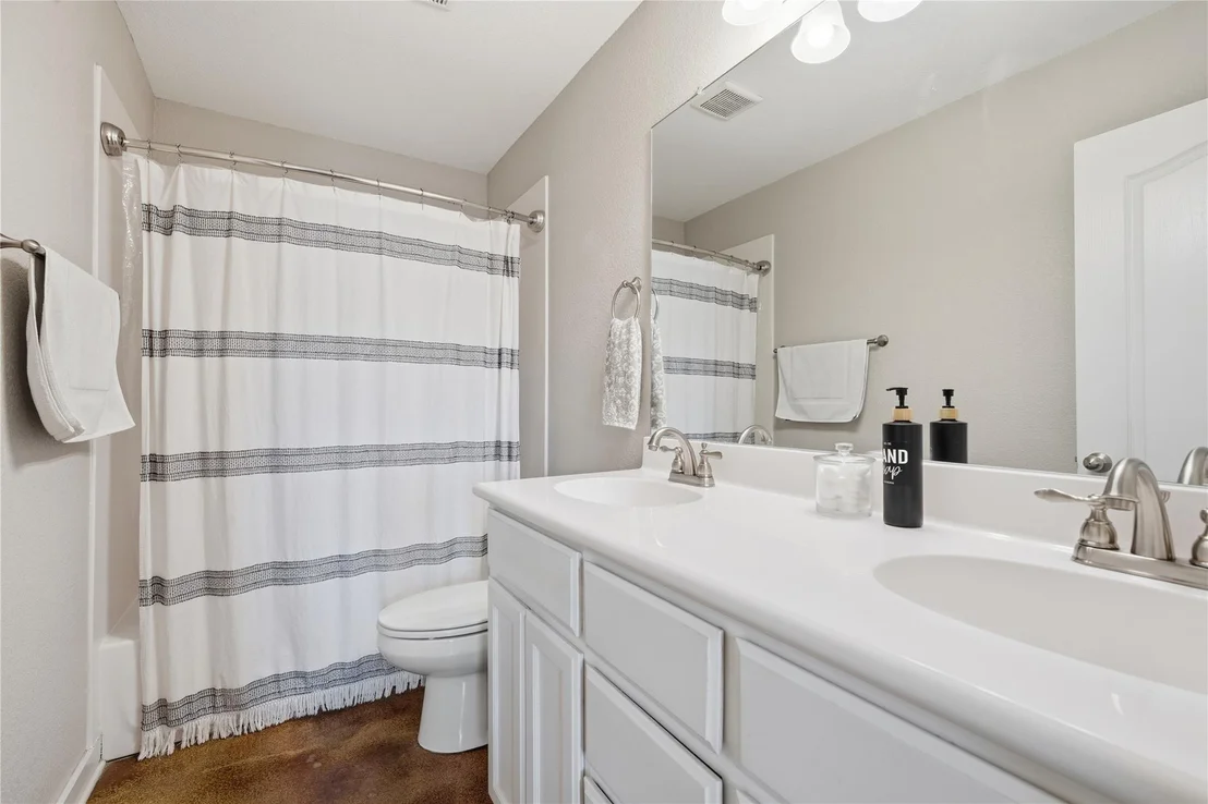 Photo of 1111 Primrose Drive