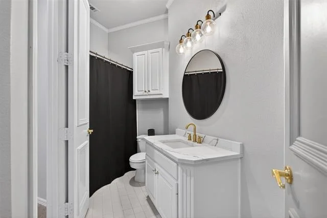 Photo of 5929 Castlebar Lane