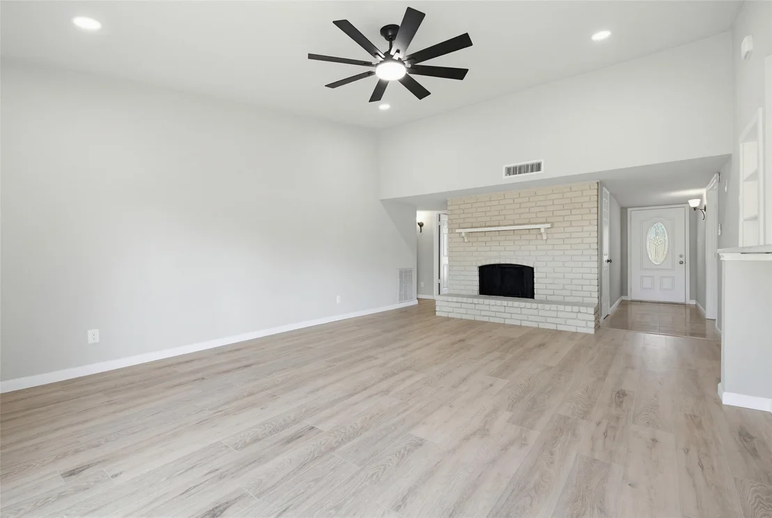 Photo of 8718 Vernon Drive