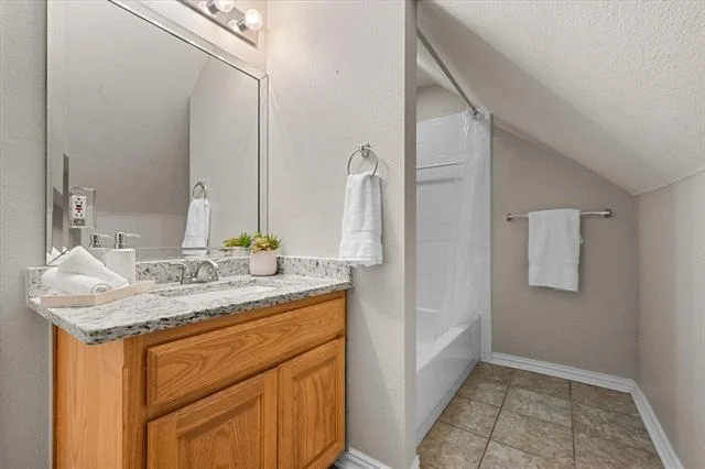 Photo of 1116 Brook Arbor Drive